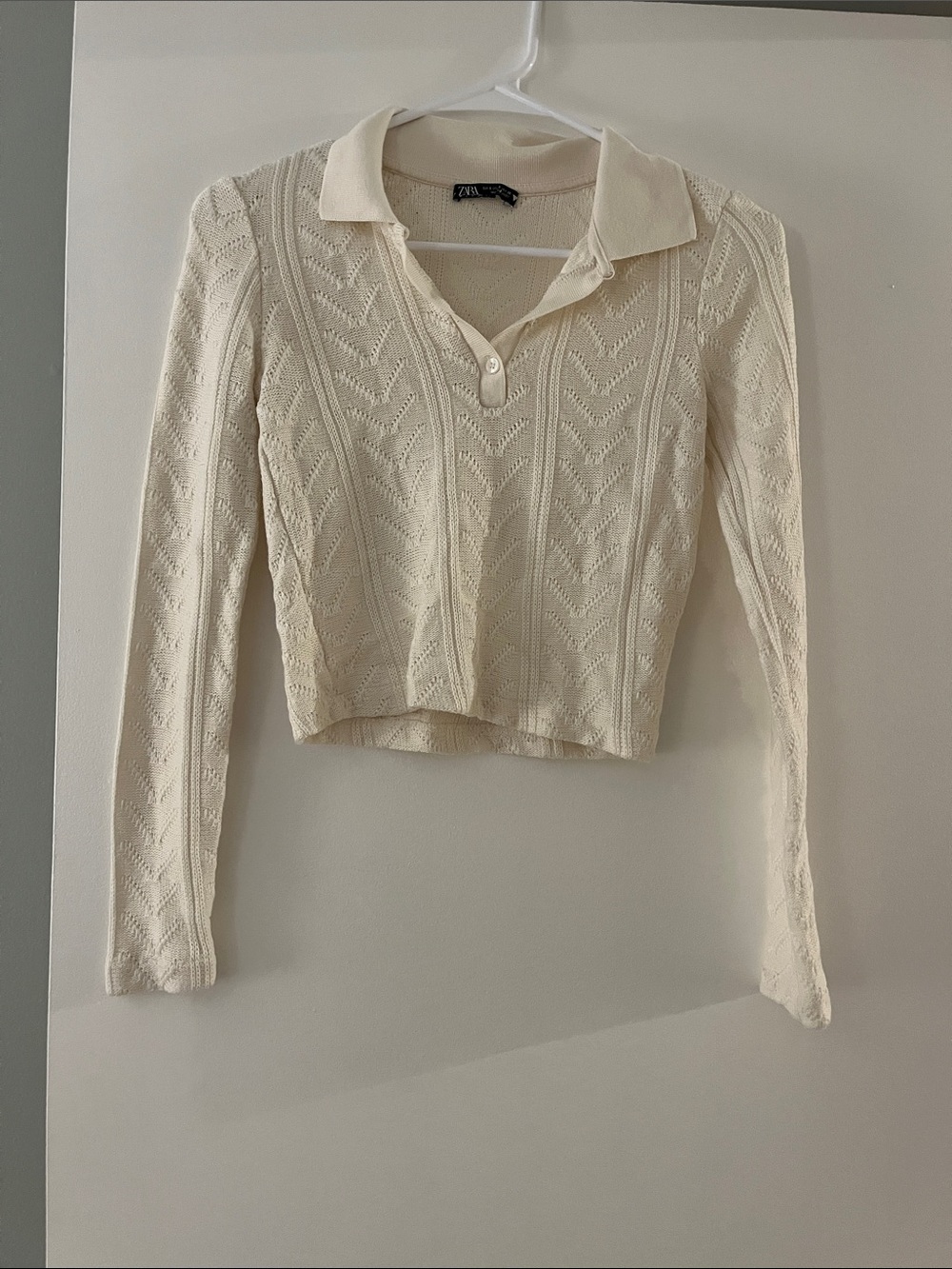 Zara Cream V-Neck Polo Knit Sweater